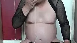 Bisexual Crossdresser Mark Wright Tries Electro T, Gets Turned On