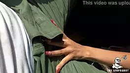 Mi Hermosa Hijastra Me Complace Con Una Mamada Increíble En Un Encuentro Prohibido