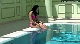 Jessica Lincoln enjoys being naked in the pool with her ex-girlfriend.