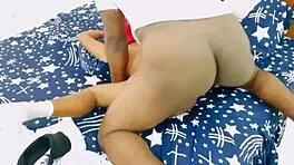 He picked her up at the nightclub, now she's moaning during raw rough fucking