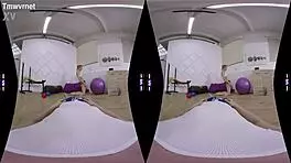 Alecia Fox Demonstrates Gymnastic Flexibility and Acrobatics