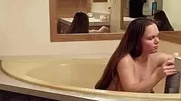 relaxing bath time with pregnant wife shadebunny 😊