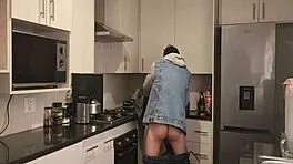 Maintenance Guy Caught Fucking Young 18+ Amateur in Anal First Time