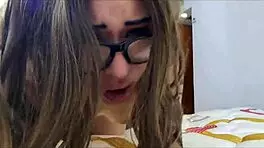 cogiendo con shobrina infiel mientras esposa llama