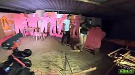 Gabriela Ramos records behind scenes with Bettohfitness in carpentry