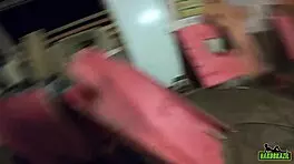 Gabriela Ramos records behind scenes with Bettohfitness in carpentry