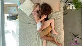 stunning blonde chloe cherry masturbates to orgasm