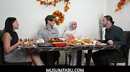 muslimtabu thanksgivings dinner with girlfriend in hijab nadia white
