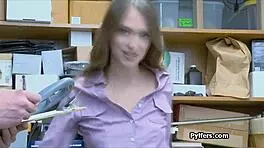 大奶公主达斯特海登音乐下脱光