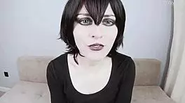 i tease you with my sexy body on halloween