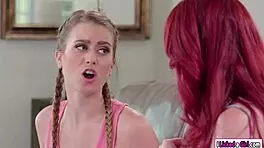 babe eats stepmoms wet pussy while fingering 😏