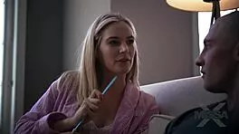 Lesbian threesome with blowjob and creampie