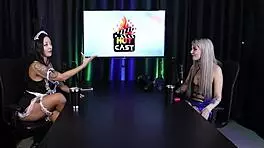 嘿，你发消息想拍矮人演员像Kyra一样穿红内衣的肛交吗？