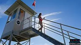 i watch belgian teen hottie strip nakid with great curves