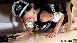 Boyfriend intensely fucks his stuck brunette girlfriend on the sofa