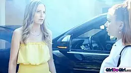 Big Boobs Nurse Facesitted by Neighbor in Wild Encounter