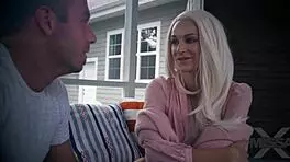 Hey, check out Missax's Artist sneak peek now