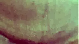 可爱墨西哥少女18+紧致湿润阴道骑乘时喷奶油