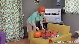 step dad bangs daughter in wild family guy parody spoof