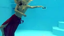 Tiny Skinny Pornstar Hermione Ganger Splashing in the Pool