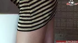 操完金发骚货大奶后射在脚上