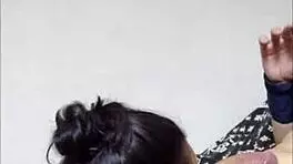 Novinha Nerd White Moon Boldly Sucks Favelado on Webcam in Amateur Couple Scene