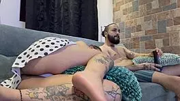 Mi Hermanastro Missed My Latina Cameltoe in This Close-Up Amateur Clip