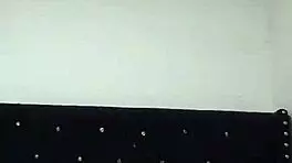 jejeje my boyfriend left me alone so i video call my lover