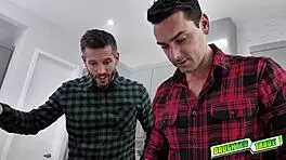 Naomi Blue Intensely Bounces on Cock in Missionary and Doggystyle, Getting Served Gravy