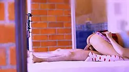 魅力闺蜜制造超激烈性爱时刻