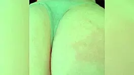 I, Lina, masturbatin' with glass dildo on couch