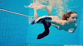 avenna naked underwater with tight pussy 😍