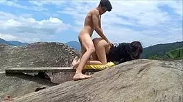 家庭出游偷偷干饥渴继妹第二部