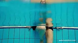 avenna naked underwater with tight pussy 😍