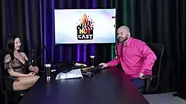 O Lugar Mais Estranho Que Transou Foi Com Um Coroinha No Confessionário Da Igreja E Também Já Gravou No Cemitério - Paulo Avelar Tiv Models Sheer Red