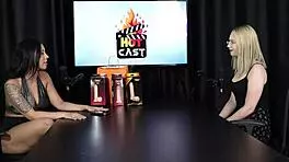 Desde Nova Era Acompanhante Fica Tímida Fazendo Filme - Vivian Lola Sheer Red