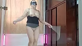 Stepmom: give me your best blowjob after gym workout