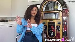 i see scarlit scandal pose naked with ripped clothes