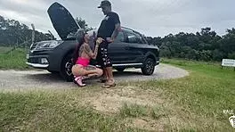 Hot girl with broken car on street paid with pussy?