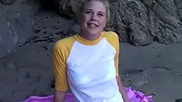 omg, i’m like so nervous showing my teen 18+ pussy n tits...