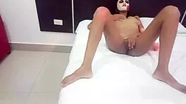 Latina fulfills fantasy with big dildo play