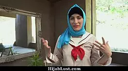 hey babe, i’m finally ready to ride you all the way, coach—let’s do this, hijablust style!