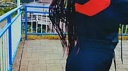 madrastra desesperada pide la polla de su hijastro en la mañana