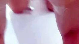 Putinha Novinha Japinha Rebolando E Mostrando O Cu Na Banheira De Motel