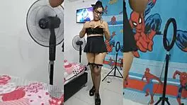 mirame como bobo come mi culo grande