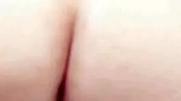 Putinha Novinha Japinha Rebolando E Mostrando O Cu Na Banheira De Motel