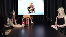 mentia para o namorado mas se sentiu culpada e era muito ciumenta - vivian lola sheer red