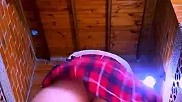 La Novia Toma Iniciativa En Encuentro Romantico En Apartamento