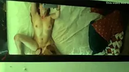 Omega films her pussy getting eaten in the mirror