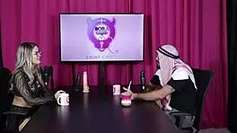 loira gostosa beija faz boquete e tem a buceta chupada depois que o convidado falou que nasceu em uma família com mentalidade liberal sua tia tentou dar uma de superior - elquer carlos